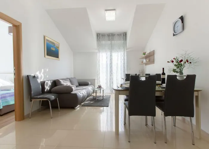 Апартаменты Skelin***/**** Каштела