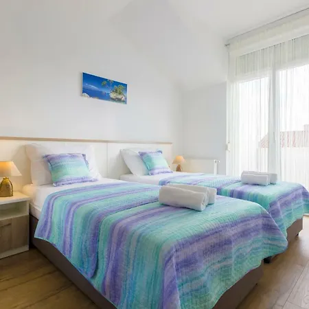 Apartamento Skelin***/**** Kaštela