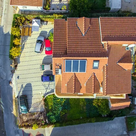 Apartamento Skelin***/**** Kaštela