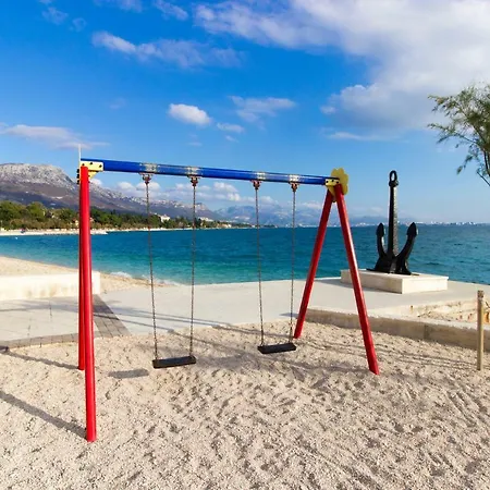Skelin***/**** * Kaštela